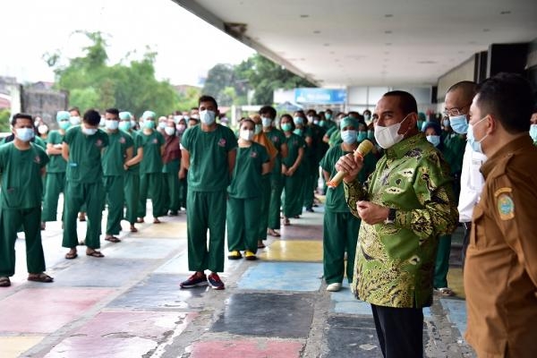 Tidak Lagi Jadi RS Rujukan Covid-19, Edy Rahmayadi Pastikan Nakes RS Martha Friska Akan Tetap Bekerja